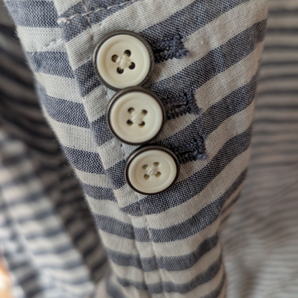 GAP Women's Blazer in Gray and White Stripes - Picture 6 of 7